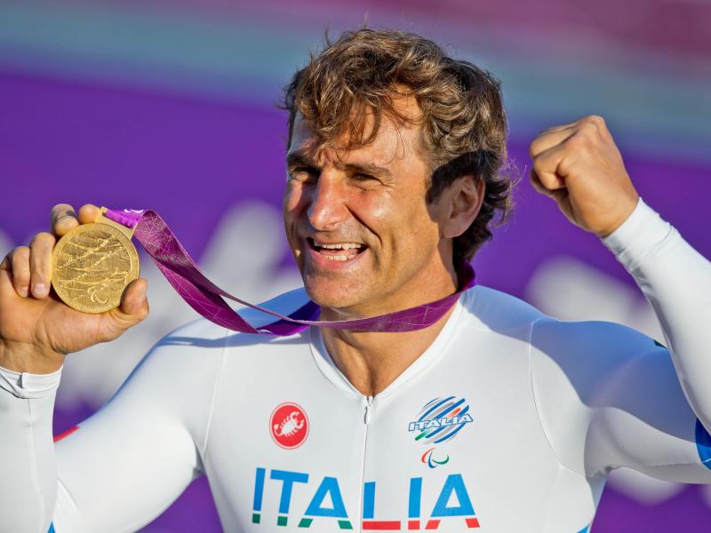 Alessandro Zanardi wird aus dem Koma geholt