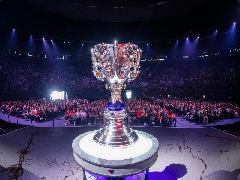Die LoL-Weltmeisterschaft findet dieses Jahr unter strengen Hygienevorgaben in Shanghai statt Die LoL-Weltmeisterschaft findet dieses Jahr unter strengen Hygienevorgaben in Shanghai statt