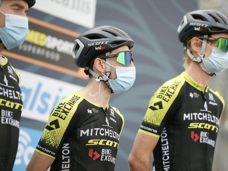 Simon Yates (M) sicherte sich den Gesamtsieg bei Tirreno-Adriatico Simon Yates (M) sicherte sich den Gesamtsieg bei Tirreno-Adriatico