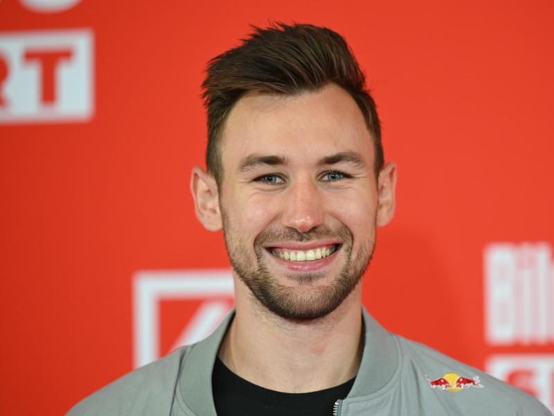 Zehnkampf-Weltmeister Niklas Kaul will im nächsten Jahr bei den Olympischen Spielen in Tokio starten Zehnkampf-Weltmeister Niklas Kaul will im nächsten Jahr bei den Olympischen Spielen in Tokio starten