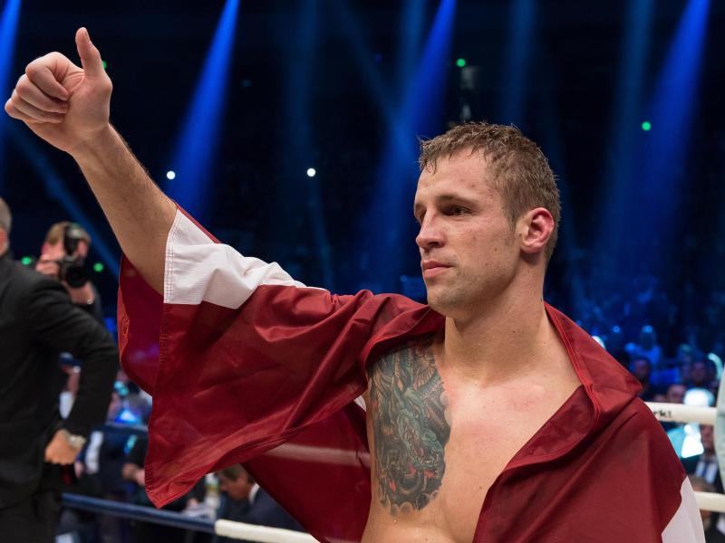Mairis Briedis hat die Muhammad-Ali-Trophy gewonnen Mairis Briedis hat die Muhammad-Ali-Trophy gewonnen