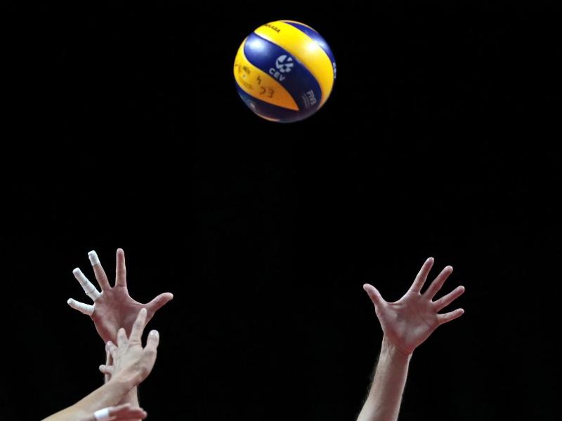 Bei der U20-EM der Volleyballer in Tschechien ist es zu einem Coronavirus-Ausbruch gekommen Bei der U20-EM der Volleyballer in Tschechien ist es zu einem Coronavirus-Ausbruch gekommen