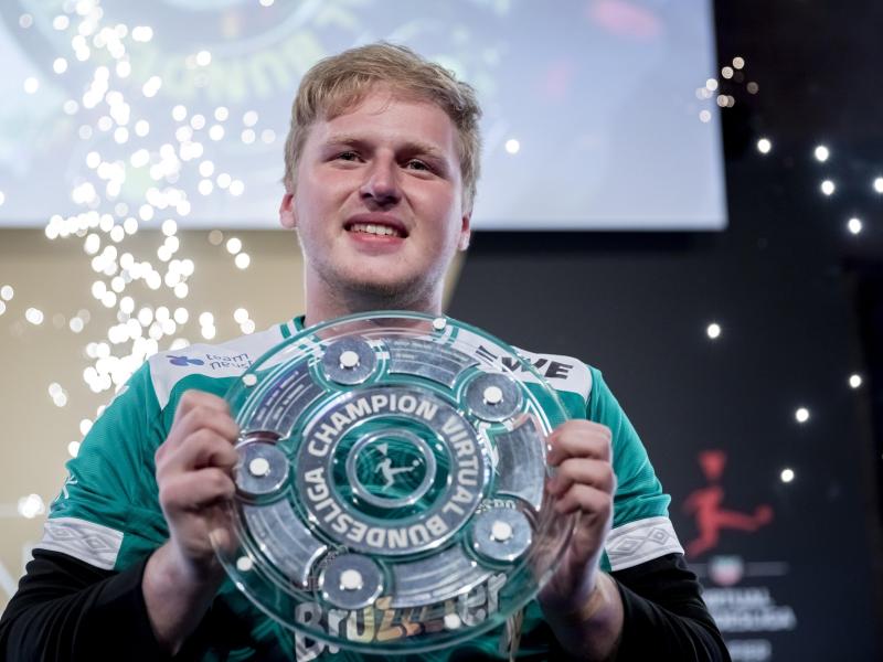 Michael "MegaBit" Bittner hat mit Werder Bremen zwei VBL-Titel in Folge geholt