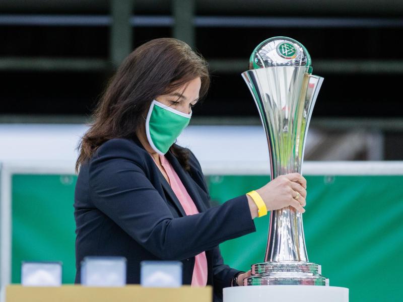 Der DFB-Pokal der Frauen - Anfang Dezember wird das Achtelfinale des Wettbewerbs ausgespielt