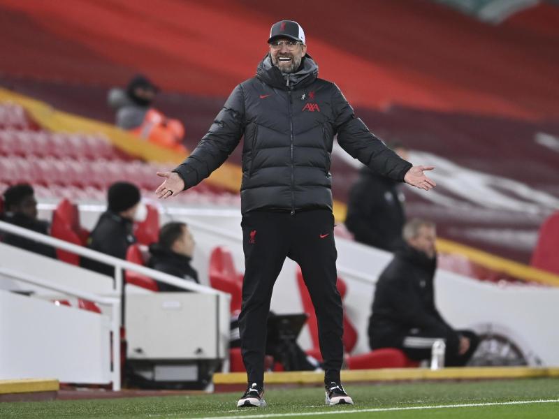 Liverpools Coach Jürgen Klopp ärgert sich über die Spielansetzungen. Foto: Laurence Griffiths/Pool Getty/AP/dpa