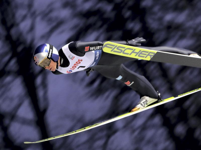 Andreas Wellinger ist in dieser Saison in allen drei Einzelwettbewerben im ersten Durchgang ausgeschieden Andreas Wellinger ist in dieser Saison in allen drei Einzelwettbewerben im ersten Durchgang ausgeschieden