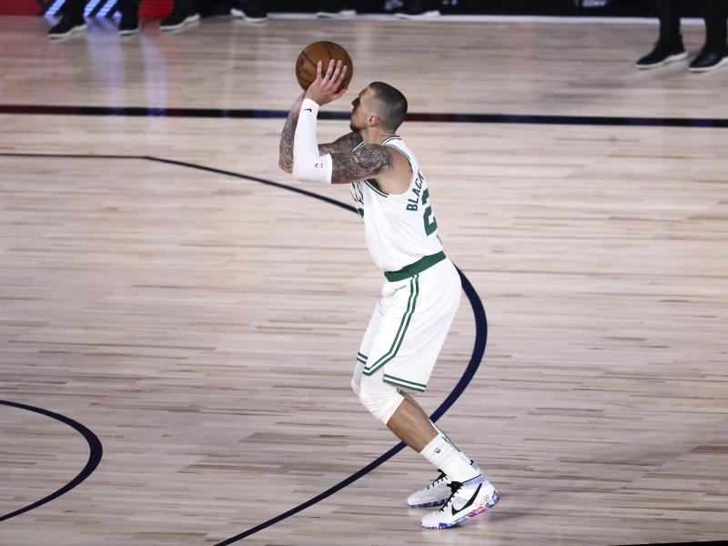 Ein weiteres Spiel der Boston Celtics um Nationalspieler Daniel Theis wurde abgesagt Ein weiteres Spiel der Boston Celtics um Nationalspieler Daniel Theis wurde abgesagt