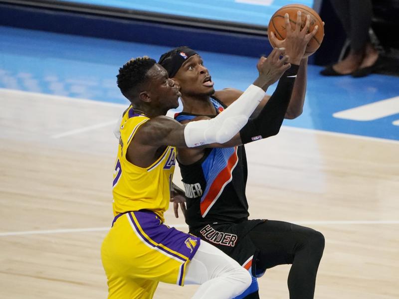 Dennis Schröder und die Los Angeles Lakers gewannen gegen OKC Dennis Schröder und die Los Angeles Lakers gewannen gegen OKC