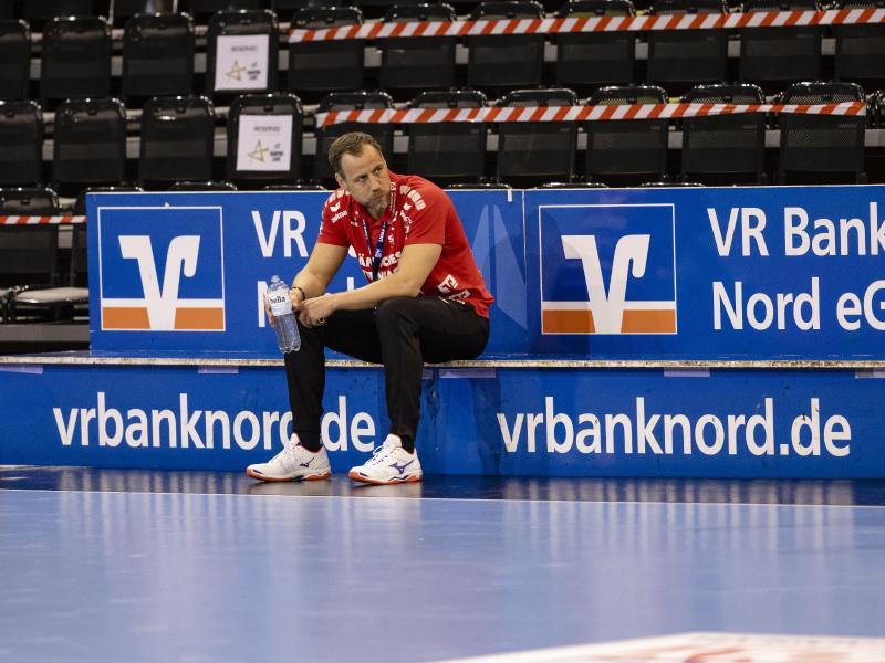 Lässt die Spieler zur isoliert und individuell trainieren: SG-Coach Maik Machulla Lässt die Spieler zur isoliert und individuell trainieren: SG-Coach Maik Machulla