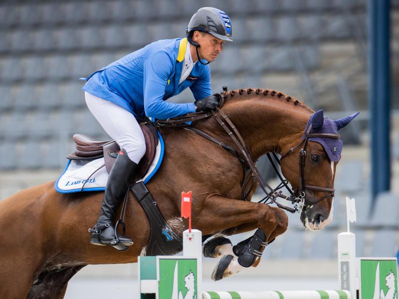 Spürt die Auswirkungen der Corona-Krise im Reitsport: Christian Ahlmann Spürt die Auswirkungen der Corona-Krise im Reitsport: Christian Ahlmann
