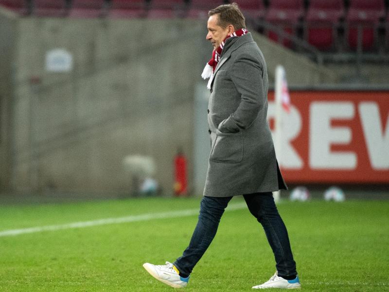 Ging mit Köln in Regensburg als Verlierer vom Platz: Sportdirektor Horst Heldt