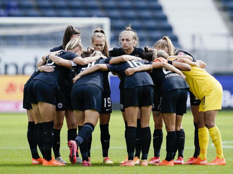 Das Heimspiel der Eintracht-Frauen gegen Duisburg wurde abgesagt. Foto: Uwe Anspach/dpa