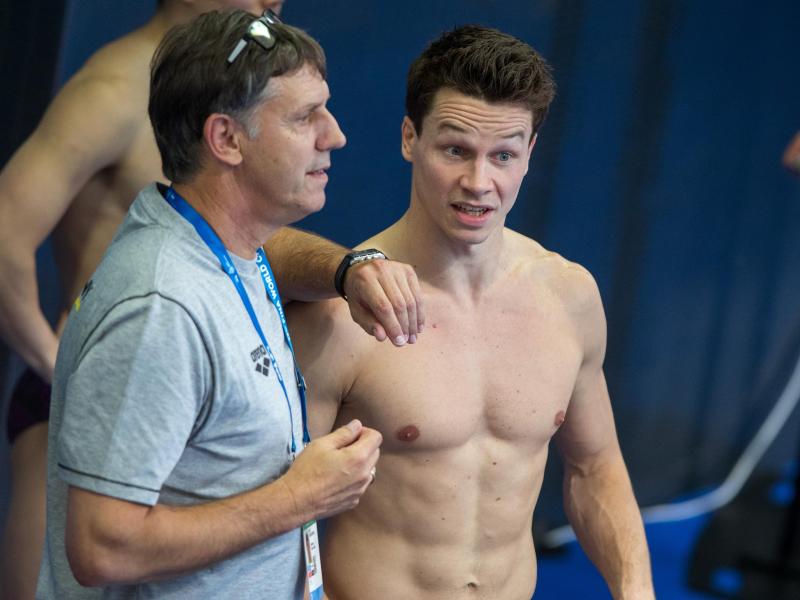 Wasserspringer Patrick Hausding (r) und Bundestrainer Lutz Buschkow Wasserspringer Patrick Hausding (r) und Bundestrainer Lutz Buschkow