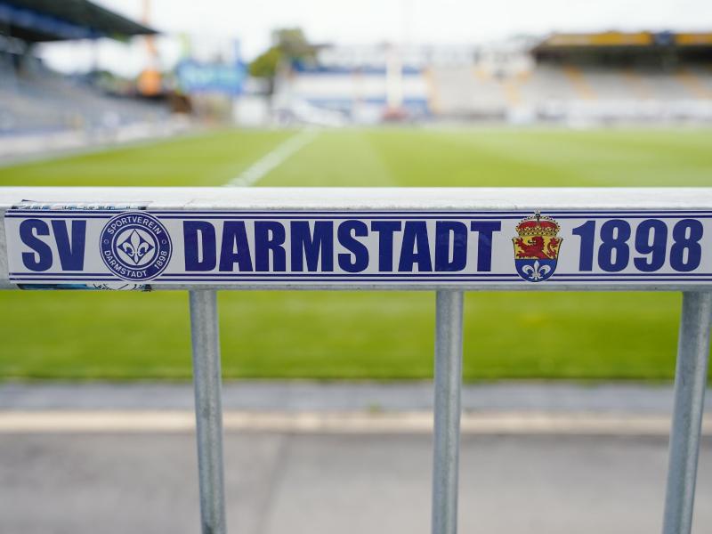 Beim Fußball-Zweitligisten SV Darmstadt 98 gab es Corona-Fälle