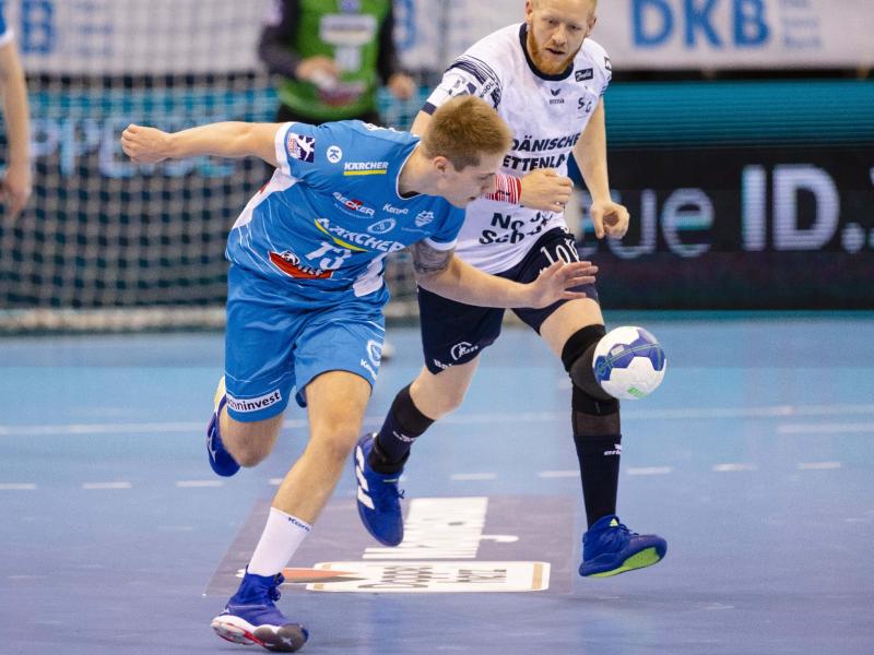 Viggó Kristjánsson (l.) wird wieder für den SC DHfK Leipzig spielen