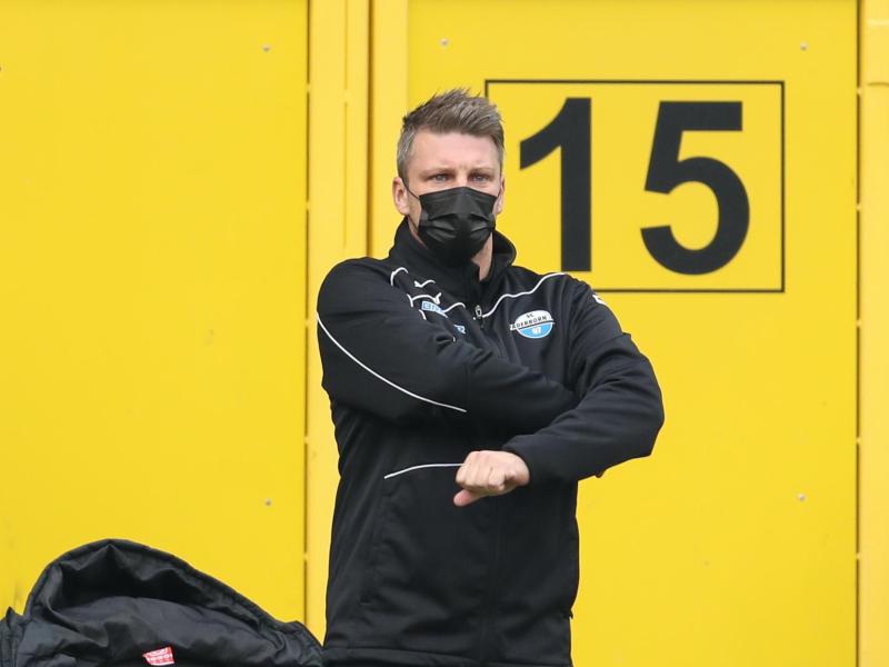 Hat sich bis dato noch nicht gegen Corona impfen lassen: Paderborn-Coach Lukas Kwasniok
