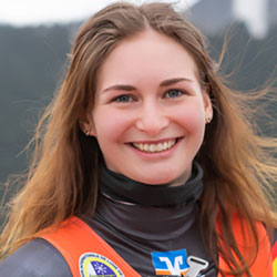 Julia Taubitz