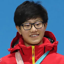 Jinyu Li