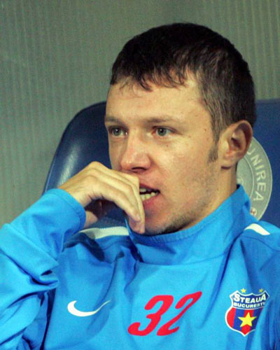 Iulian Apostol Iulian Apostol