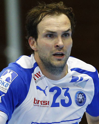 Viktor Szilágyi Viktor Szilágyi