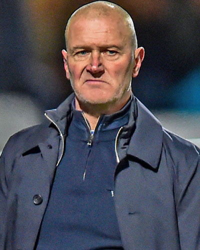 Lee Bullen Lee Bullen