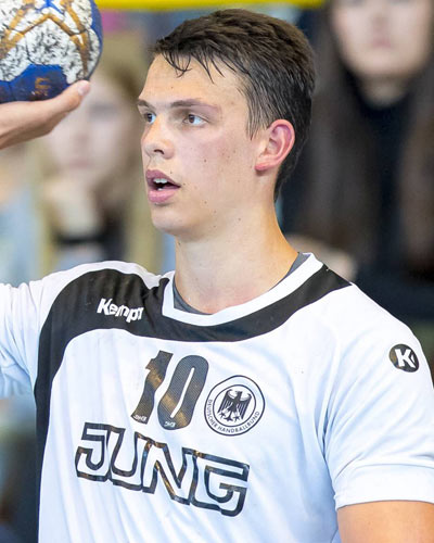 Frederik Simak Frederik Simak