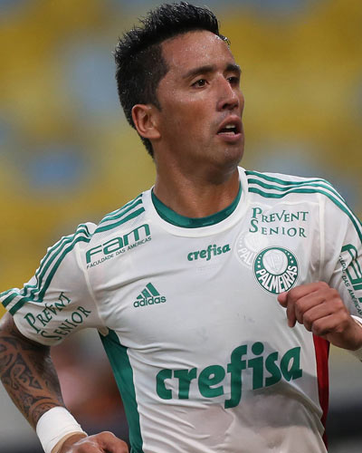 Lucas Barrios Lucas Barrios