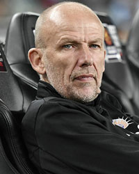 Kenny Lowe