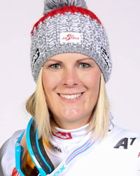Nicole Hosp
