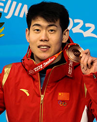 Wengang Yan