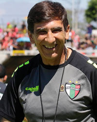 Gustavo Costas