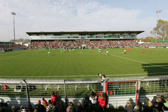 Stadion Lohmühle, Lübeck