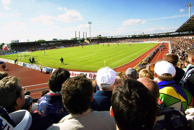 VfL-Stadion am Elsterweg VfL-Stadion am Elsterweg