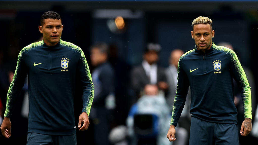 Thiago Silva y Neymar en un duelo del Mundial de Rusia 2018. (Foto: Getty)