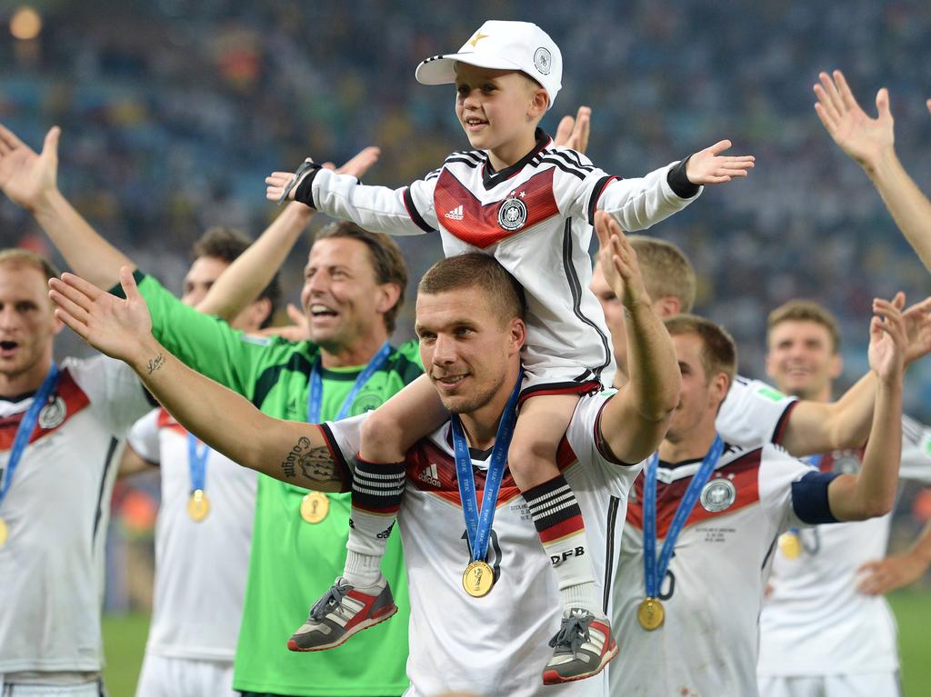 Lukas Podolski kann sich eine Zukunft als Jugendtrainer vorstellen