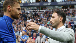 Benedikt Höwedes (l.) steht vor einem Abschied von Schalke 04