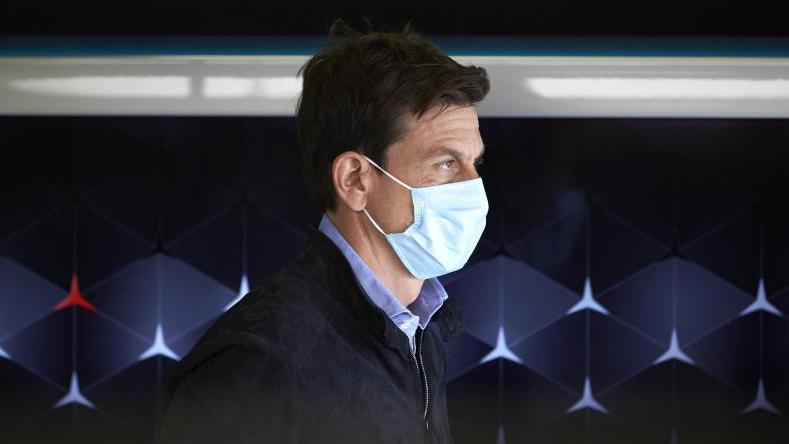 Toto Wolff und Co. stehen vor besonderen Herausforderungen Toto Wolff und Co. stehen vor besonderen Herausforderungen