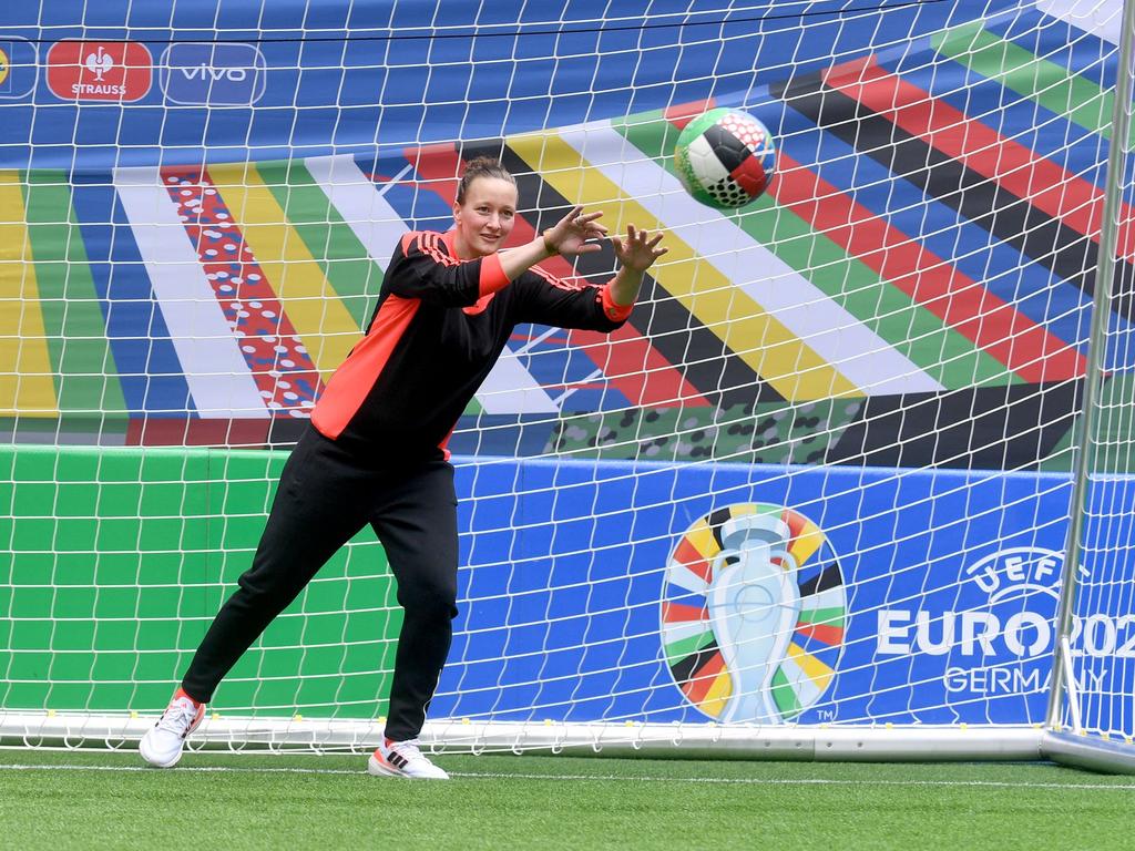 Almuth Schult verfolgt die WM 2023 nur vom TV-Gerät aus Almuth Schult verfolgt die WM 2023 nur vom TV-Gerät aus