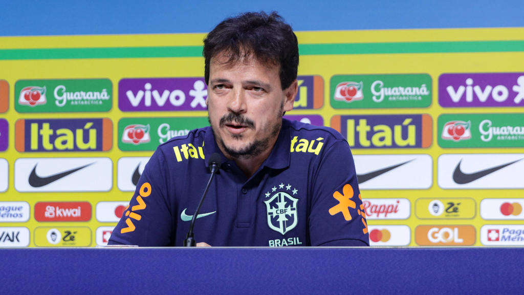 Fernando Diniz trainiert die brasilianische Nationalmannschaft