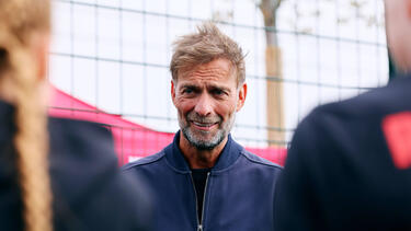 Jürgen Klopp hat dem FC Liverpool zum Gewinn der englischen Meisterschaft gratuliert