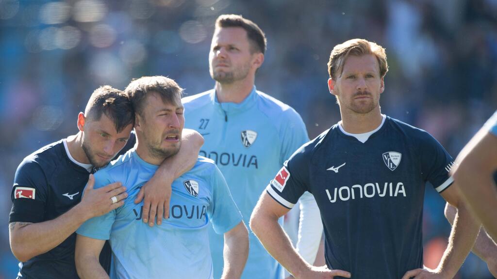 Dani de Wit (r.) wird in der kommenden Saison nicht mehr beim VfL Bochum spielen Dani de Wit (r.) wird in der kommenden Saison nicht mehr beim VfL Bochum spielen