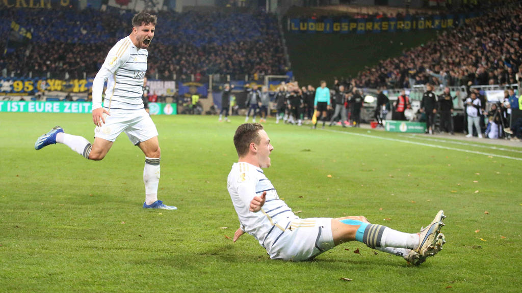 Der 1. FC Saarbrücken hat den FC Bayern aus dem DFB-Pokal gekickt Der 1. FC Saarbrücken hat den FC Bayern aus dem DFB-Pokal gekickt