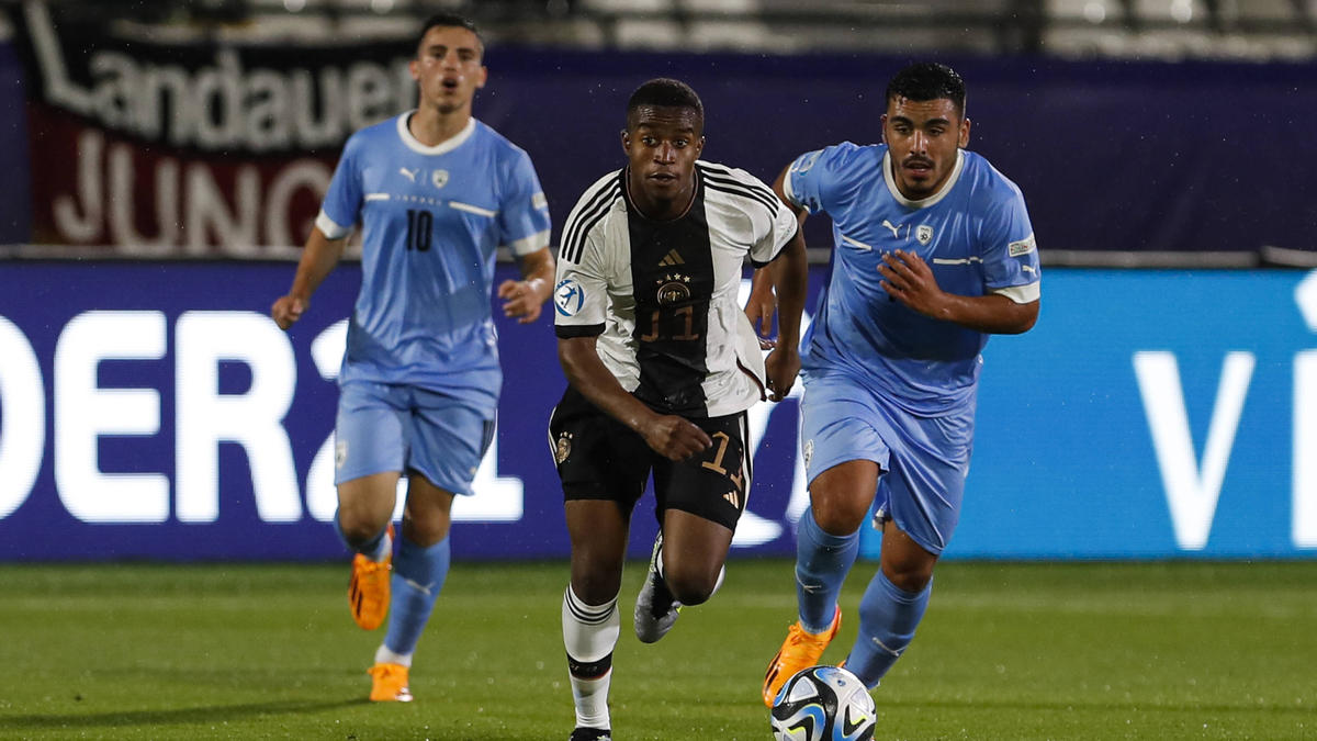 Youssoufa Moukoko wurde rassistisch beleidigt