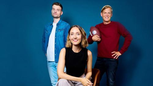 Das neue "RTL NFL Radio"-Trio: Kevin Wieschhues, Tiziana Höll und Alex "Kucze" von Kuczkowski (v.l.)