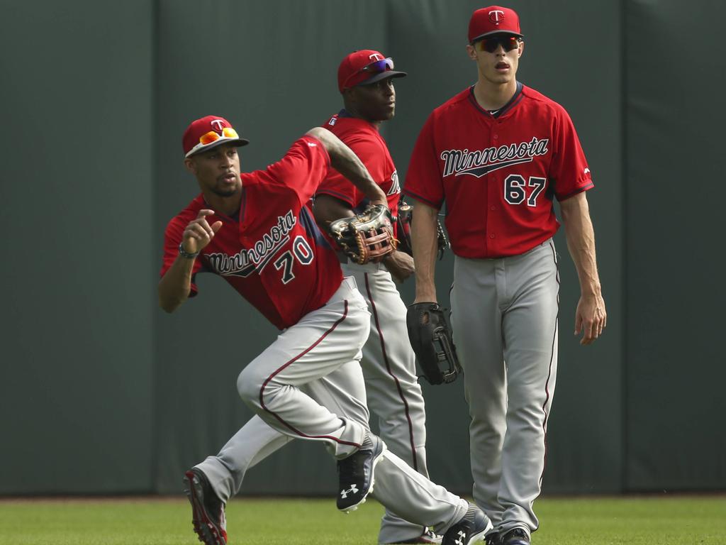 Max Kepler (r.) feierte mit seinen Minnesota Twins den ersten Sieg Max Kepler (r.) feierte mit seinen Minnesota Twins den ersten Sieg