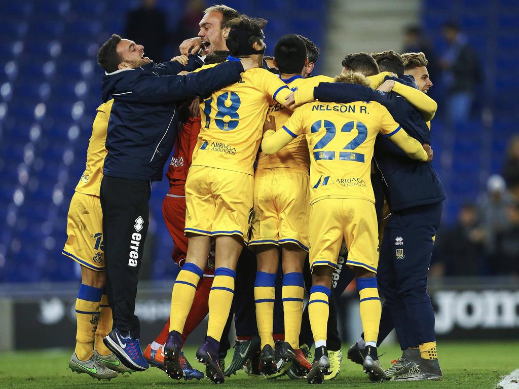 El Alcorcón sólo erró un tiro, el de Oscar Plano, y acertó con los otros cuatro. (Foto: Getty)