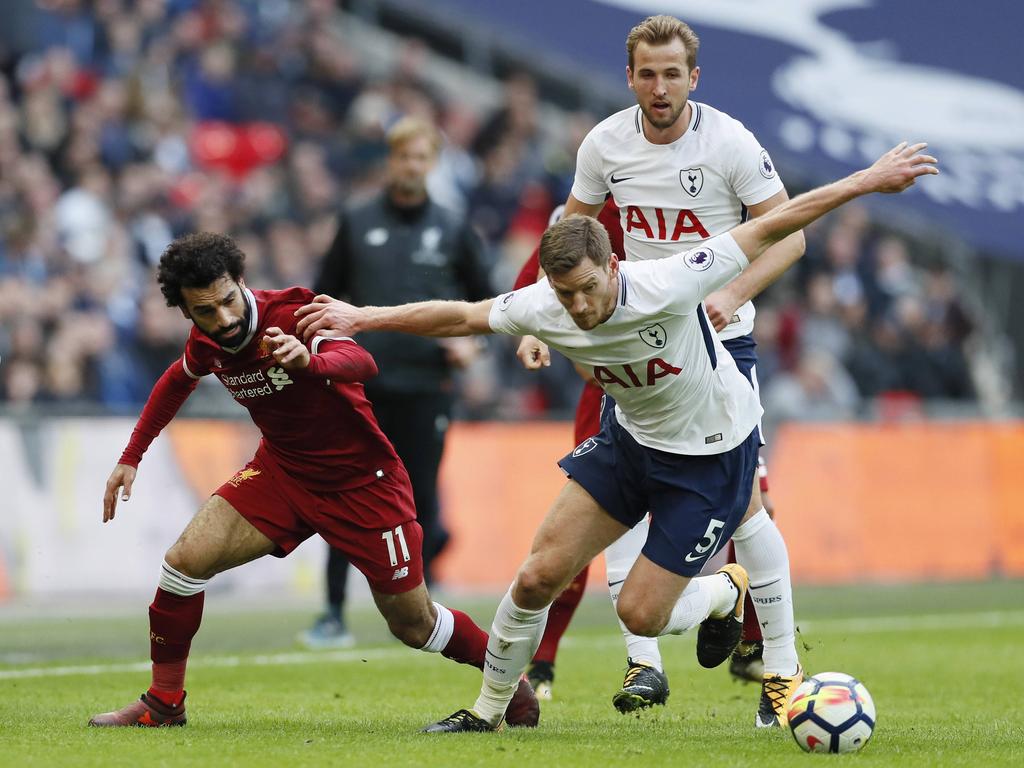 Mohamed Salah (l.) und Harry Kane (h.) treffen wieder aufeinander. © imago/Sportimage