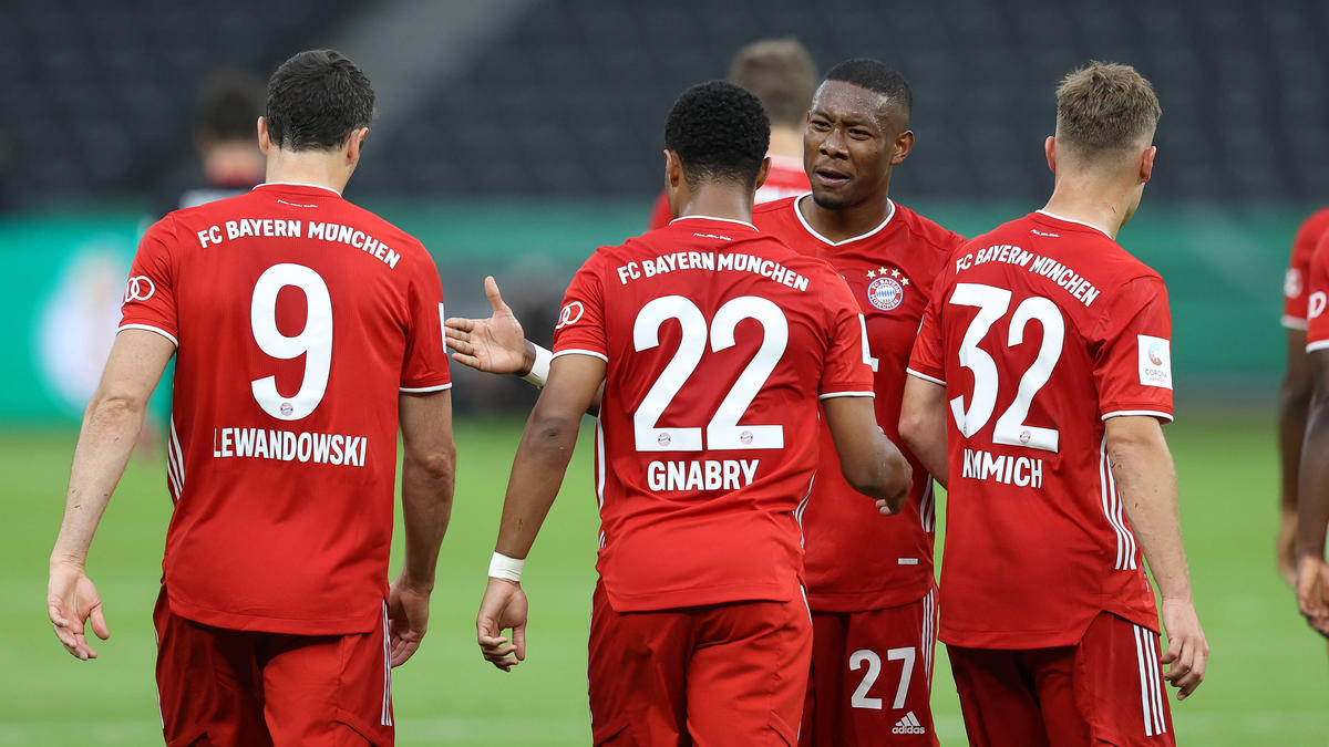 Der FC Bayern blickt am Freitag gespannt auf die Auslosung des Viertelfinals der Champions League Der FC Bayern blickt am Freitag gespannt auf die Auslosung des Viertelfinals der Champions League