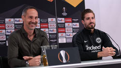 Baut auf Kevin Trapp als die Nummer eins im Eintracht-Tor: Trainer Adi Hütter (l.)