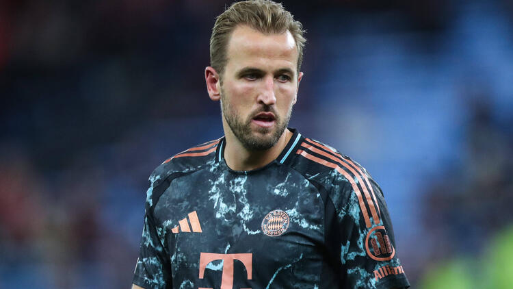 Stürmer-Star Harry Kane trägt seit 2023 das Logo des FC Bayern auf der Brust